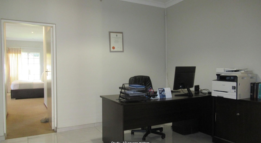 4 Bedroom Property for Sale in Blairgowrie Gauteng