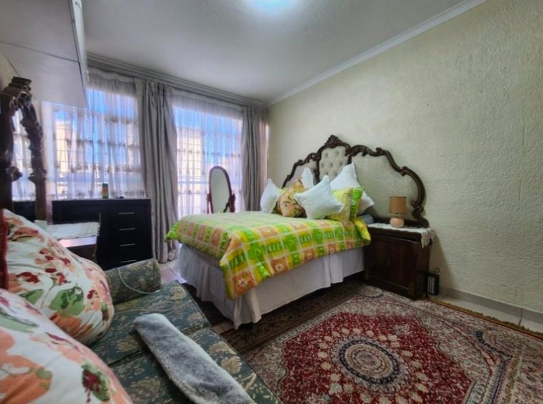 2 Bedroom Property for Sale in New Redruth Gauteng