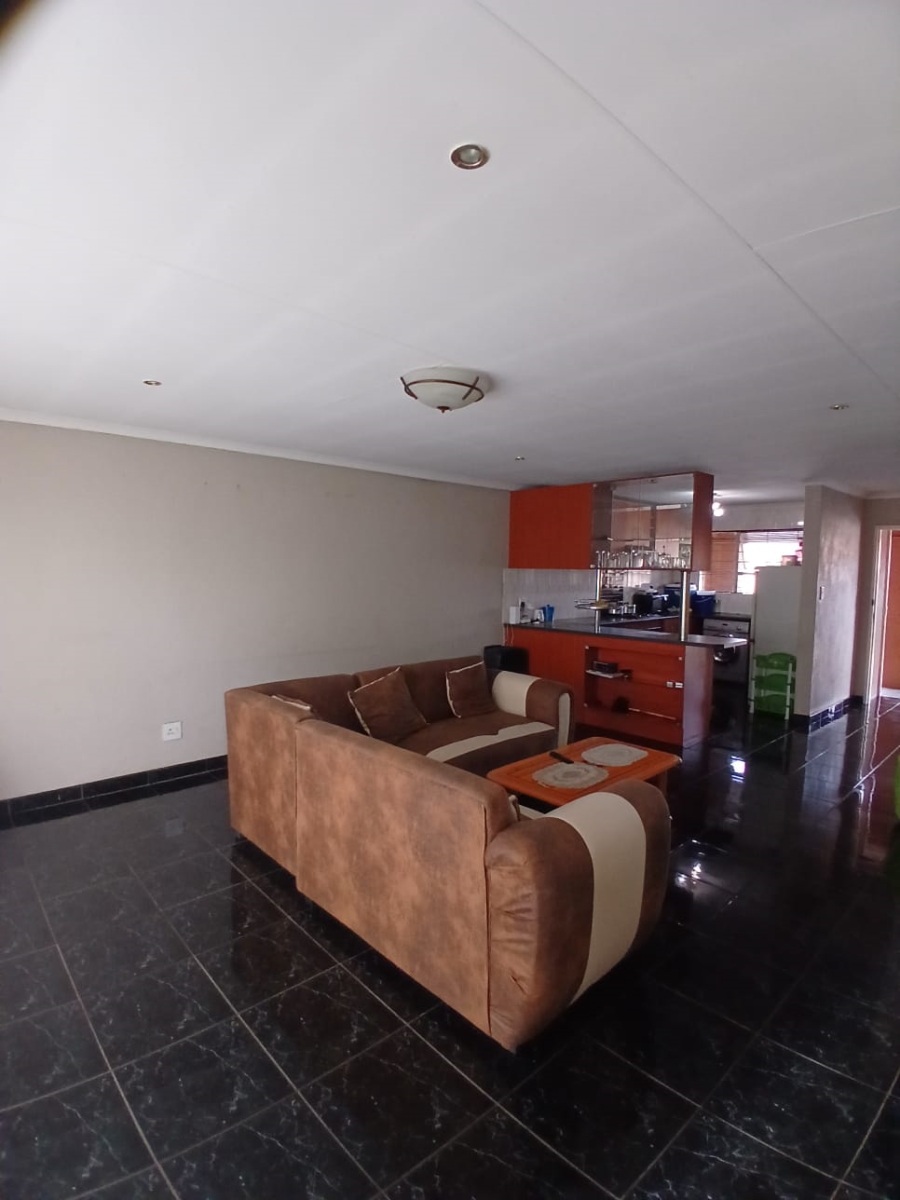2 Bedroom Property for Sale in Florida Gauteng