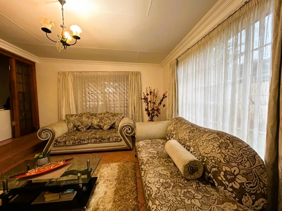 5 Bedroom Property for Sale in Highveld Gauteng