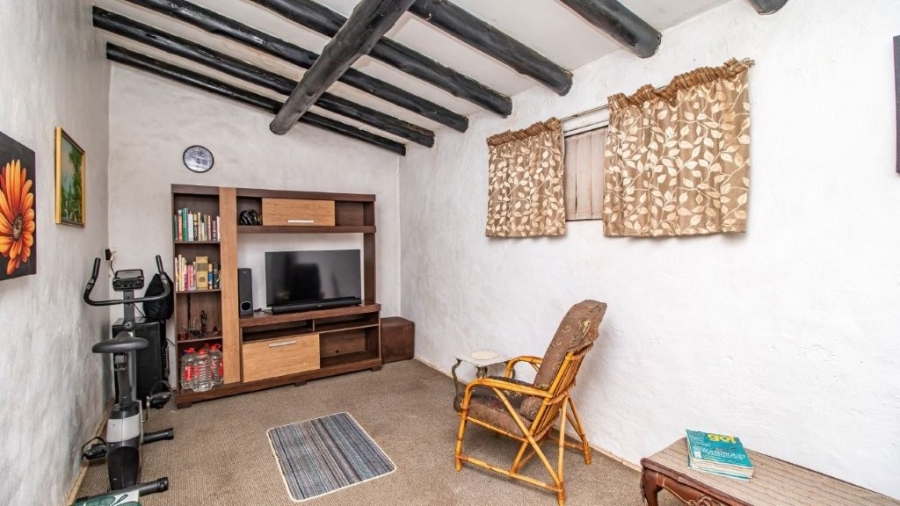 6 Bedroom Property for Sale in Cresslawn Gauteng
