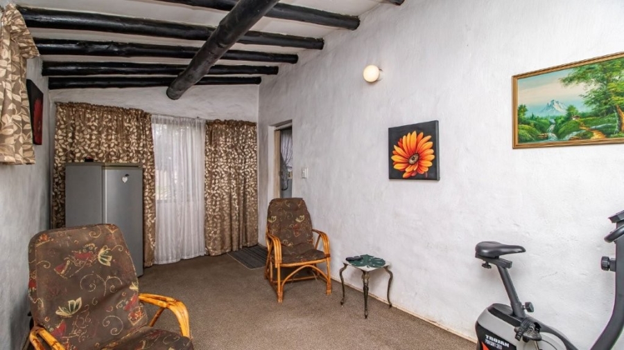 6 Bedroom Property for Sale in Cresslawn Gauteng