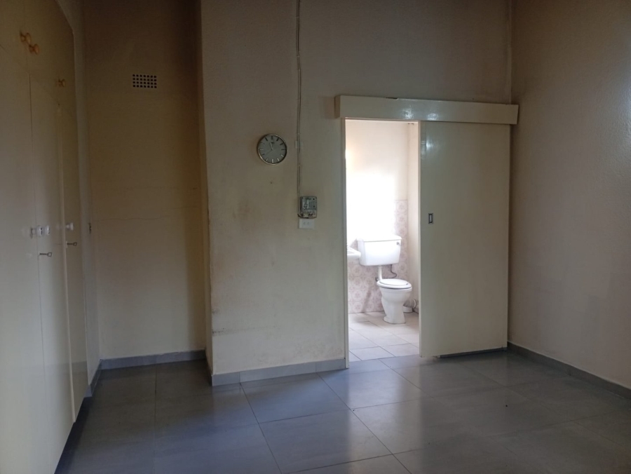 1 Bedroom Property for Sale in Birch Acres Gauteng