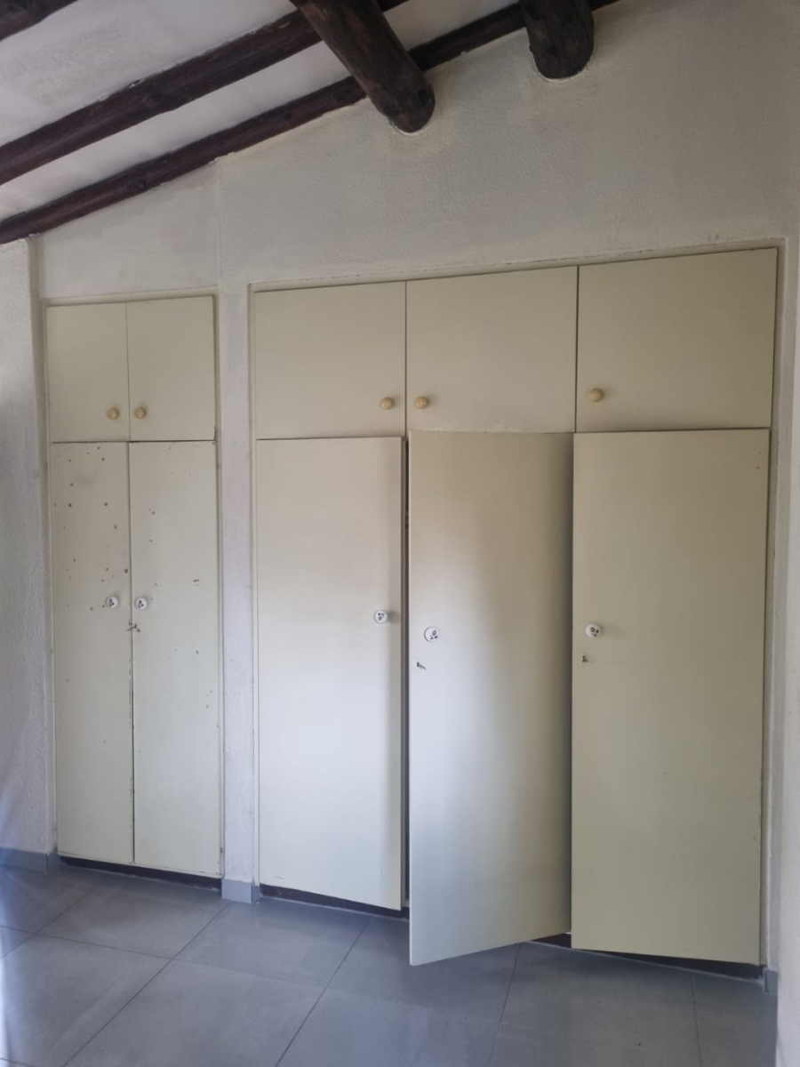 1 Bedroom Property for Sale in Birch Acres Gauteng