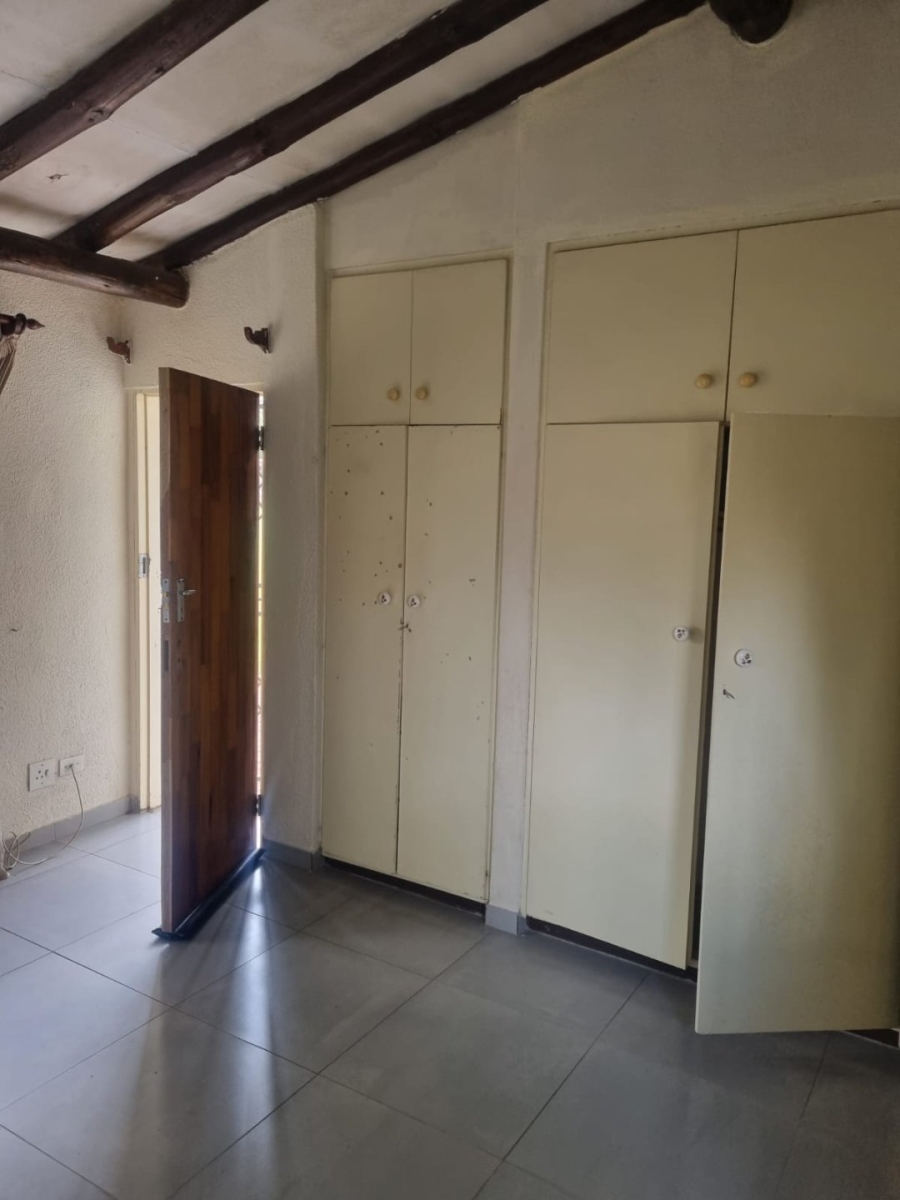 1 Bedroom Property for Sale in Birch Acres Gauteng