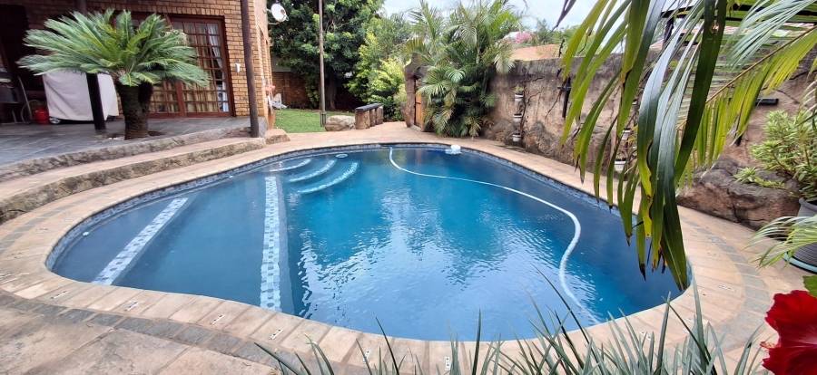 4 Bedroom Property for Sale in Montana Park Gauteng