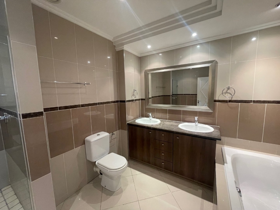 To Let 2 Bedroom Property for Rent in Bedford Gardens Gauteng