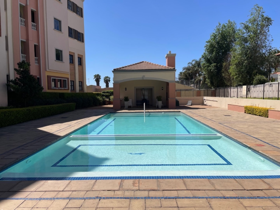To Let 2 Bedroom Property for Rent in Bedford Gardens Gauteng