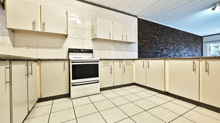 2 Bedroom Property for Sale in Vereeniging Gauteng