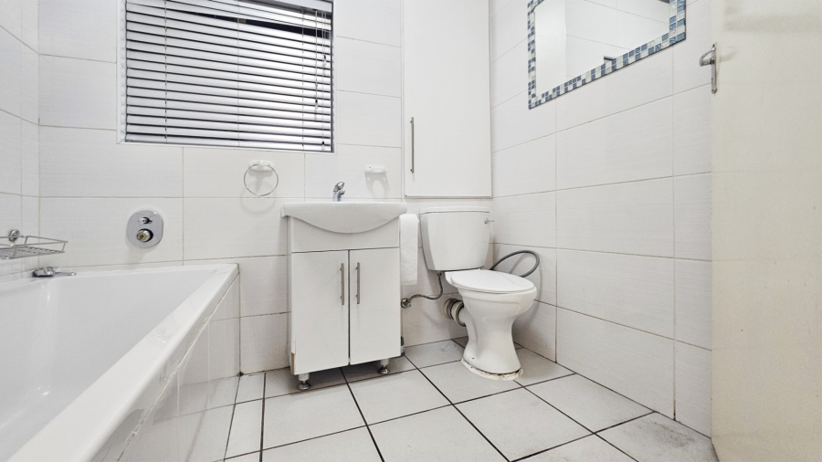 2 Bedroom Property for Sale in Vereeniging Gauteng
