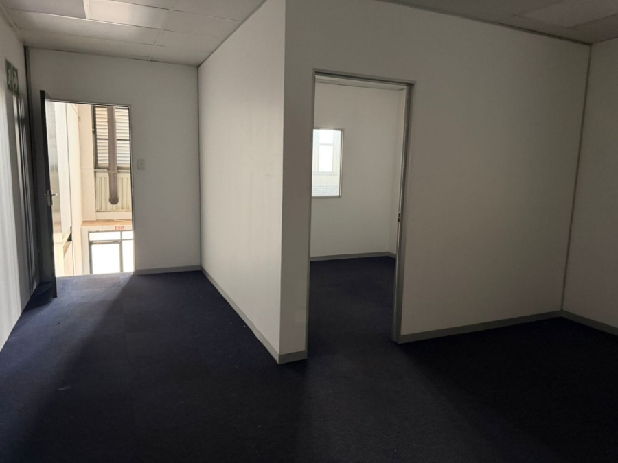 Bedroom Property for Sale in Meadowdale Gauteng