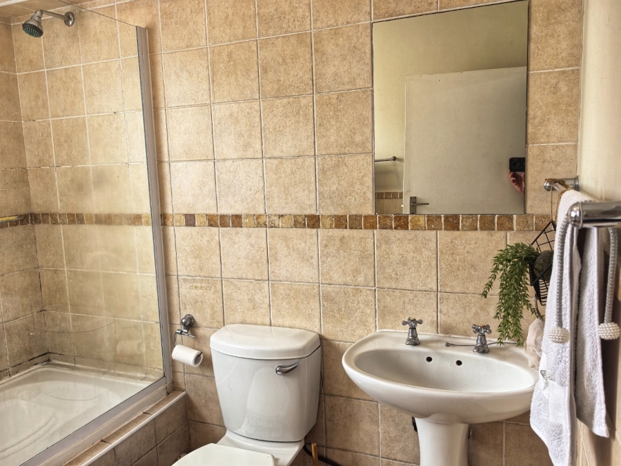 2 Bedroom Property for Sale in Brentwood Park Gauteng