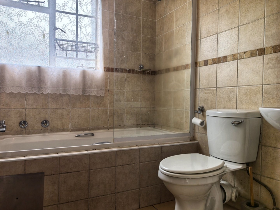 2 Bedroom Property for Sale in Brentwood Park Gauteng