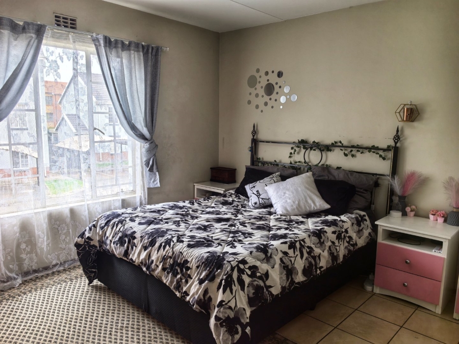 2 Bedroom Property for Sale in Brentwood Park Gauteng