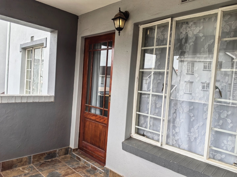 2 Bedroom Property for Sale in Brentwood Park Gauteng
