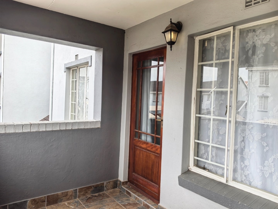 2 Bedroom Property for Sale in Brentwood Park Gauteng