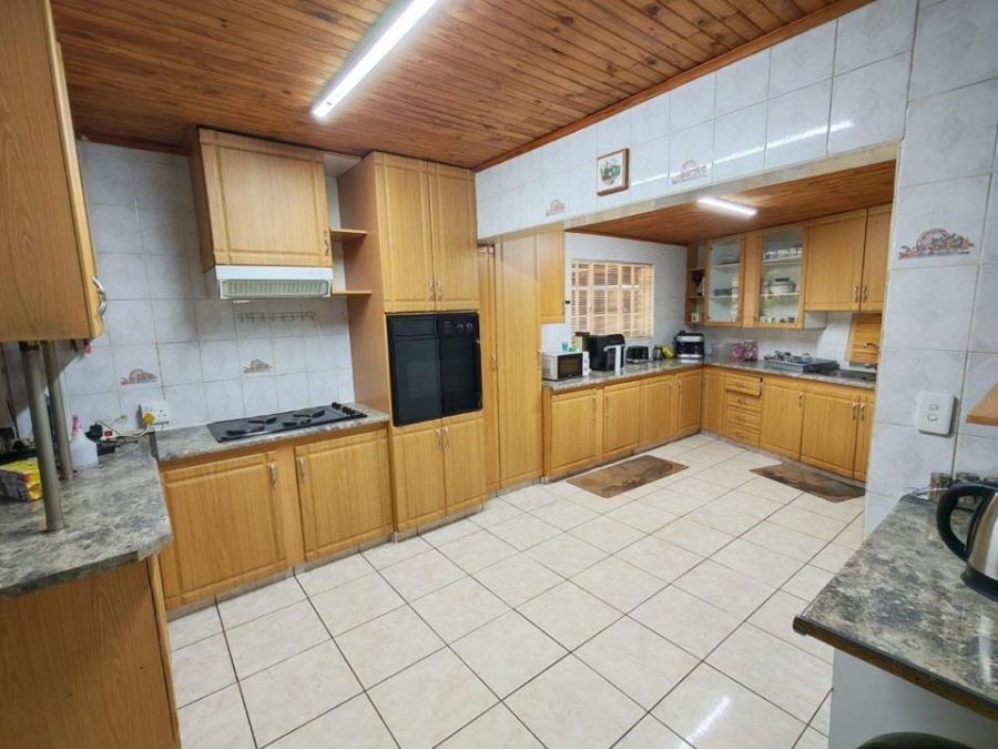 4 Bedroom Property for Sale in Doornpoort Gauteng