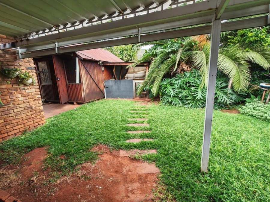 4 Bedroom Property for Sale in Doornpoort Gauteng