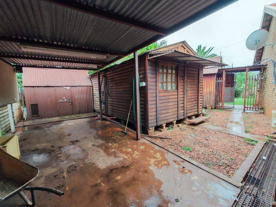 4 Bedroom Property for Sale in Doornpoort Gauteng
