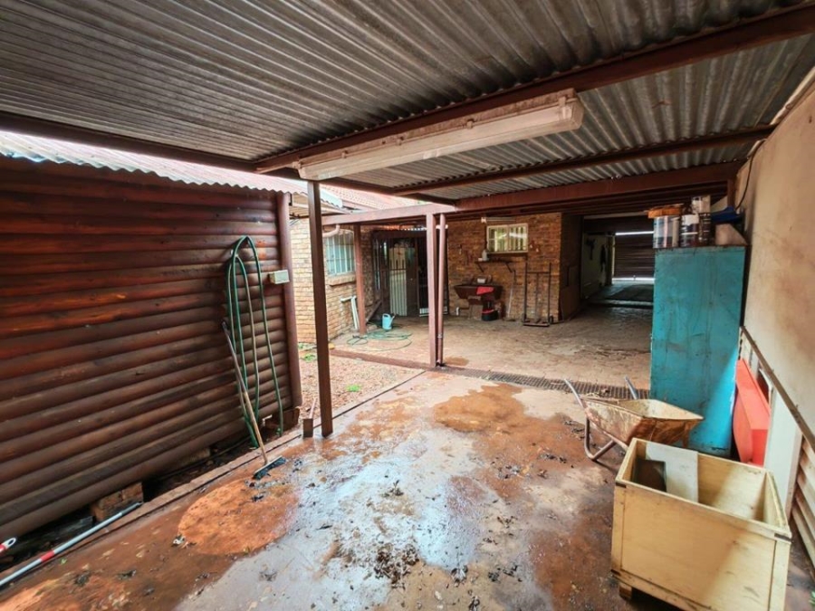 4 Bedroom Property for Sale in Doornpoort Gauteng