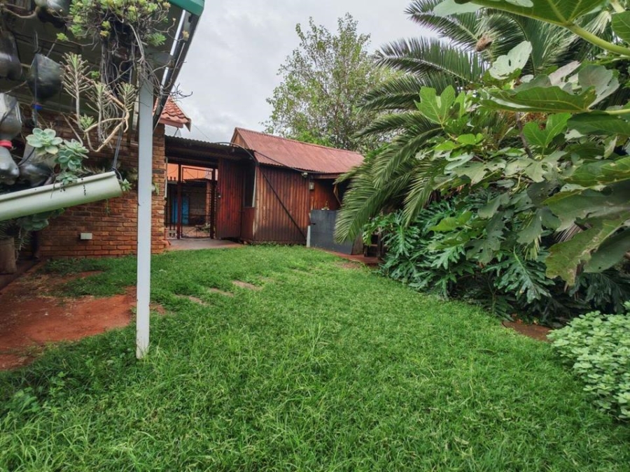 4 Bedroom Property for Sale in Doornpoort Gauteng