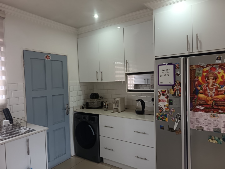 3 Bedroom Property for Sale in Lenasia Gauteng