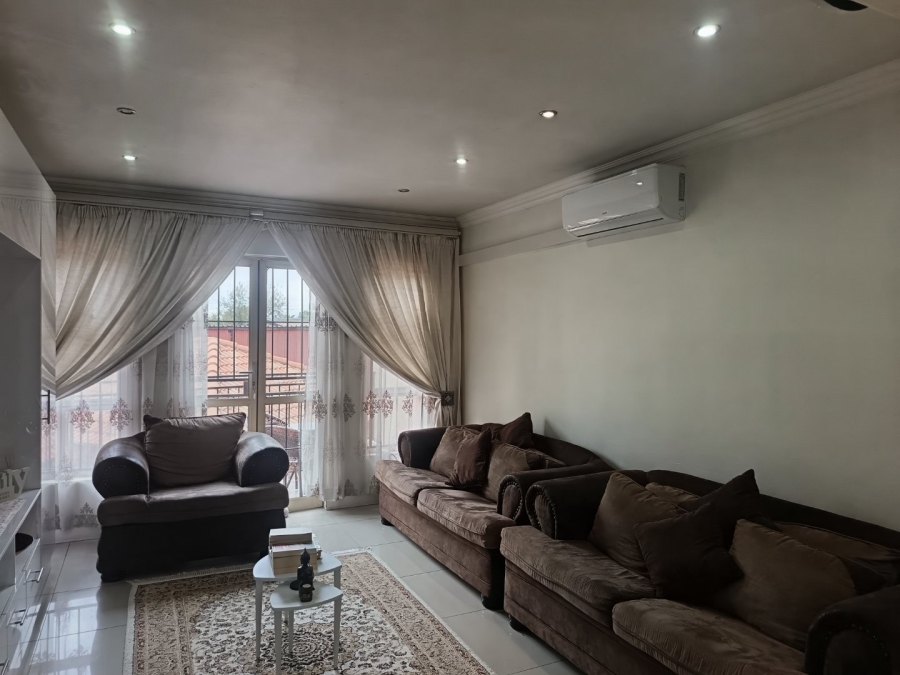 3 Bedroom Property for Sale in Lenasia Gauteng