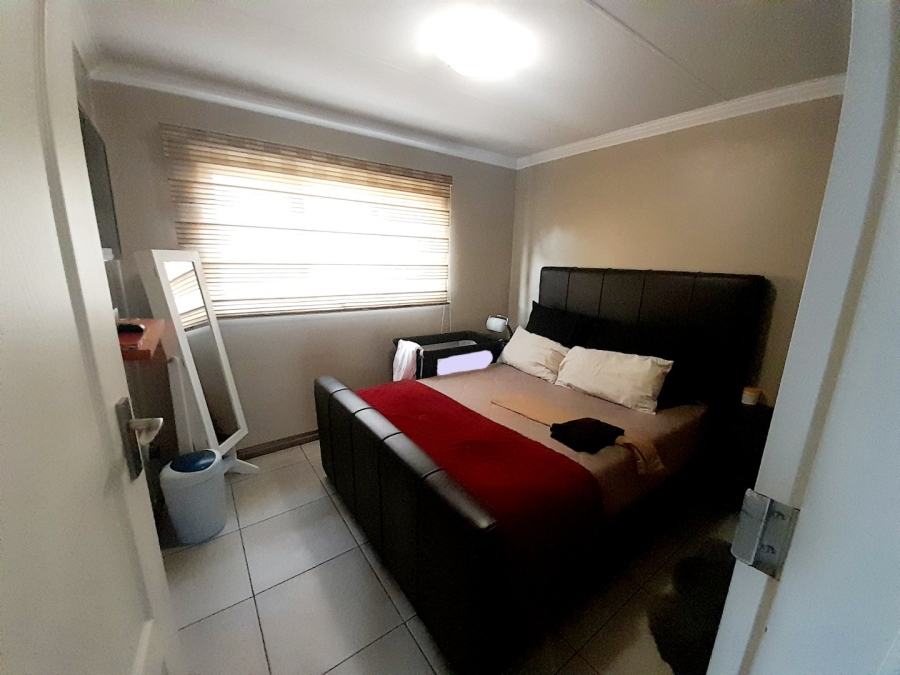 3 Bedroom Property for Sale in Amberfield Gauteng
