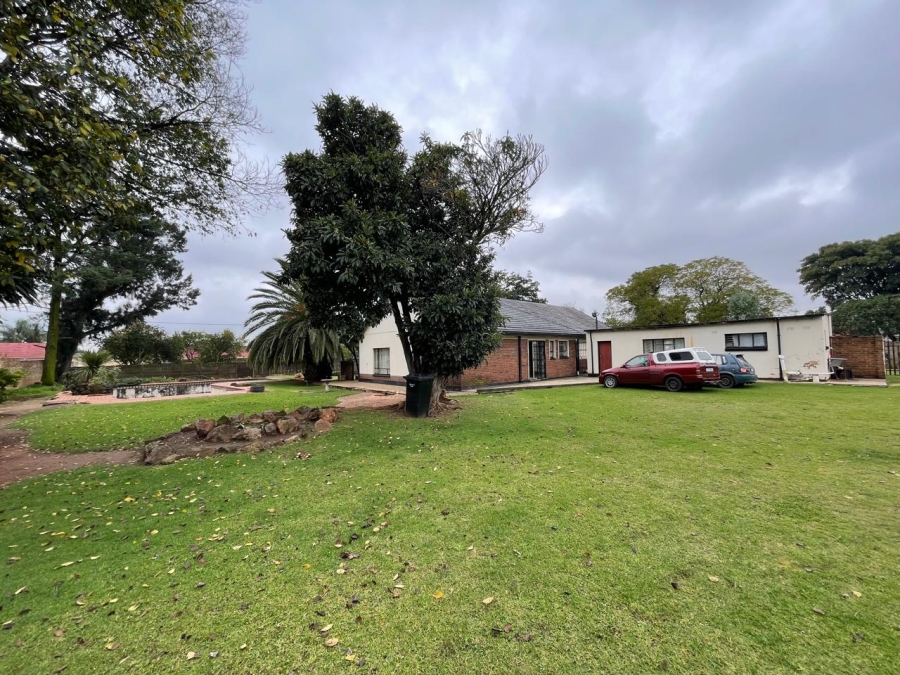 3 Bedroom Property for Sale in Selcourt Gauteng