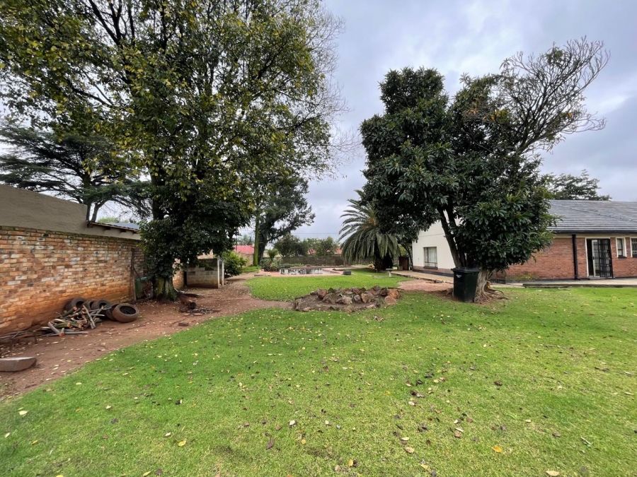 3 Bedroom Property for Sale in Selcourt Gauteng