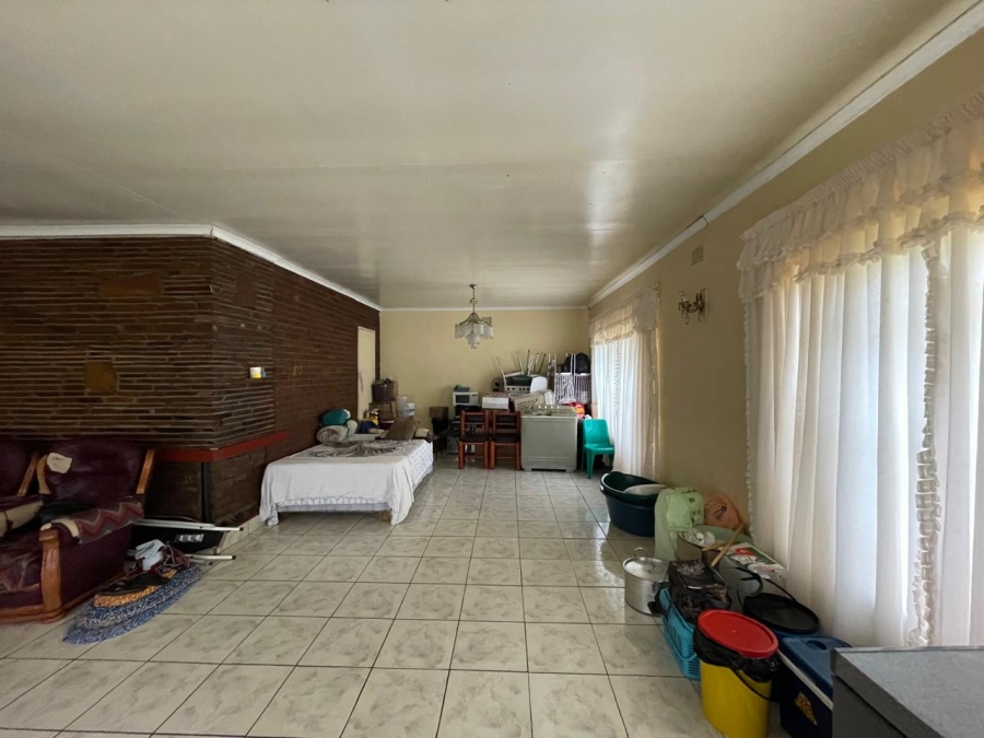 3 Bedroom Property for Sale in Selcourt Gauteng