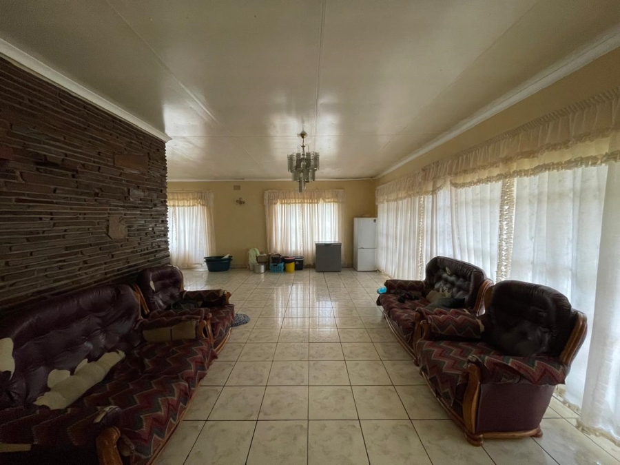 3 Bedroom Property for Sale in Selcourt Gauteng