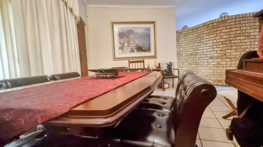 4 Bedroom Property for Sale in Waldrift Gauteng
