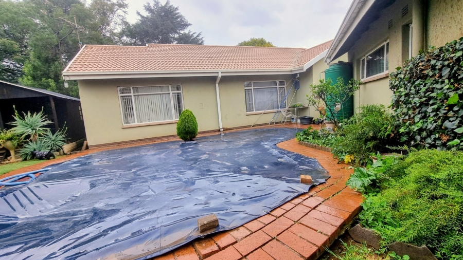 4 Bedroom Property for Sale in Waldrift Gauteng