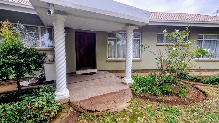4 Bedroom Property for Sale in Waldrift Gauteng