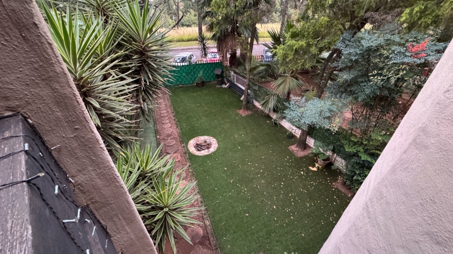 3 Bedroom Property for Sale in Three Rivers Proper Gauteng