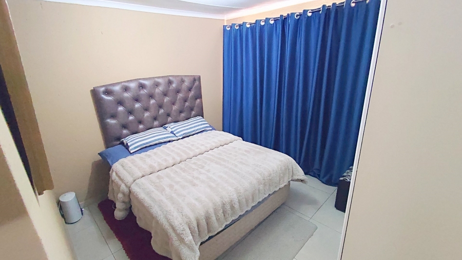 2 Bedroom Property for Sale in Heuwelsig Estate Gauteng