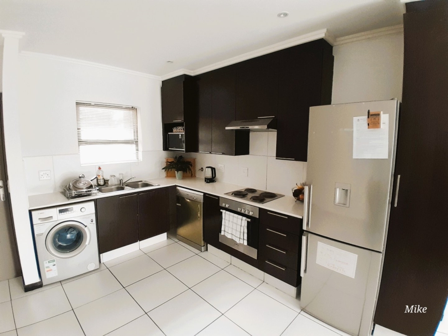 To Let 2 Bedroom Property for Rent in Barbeque Downs Gauteng