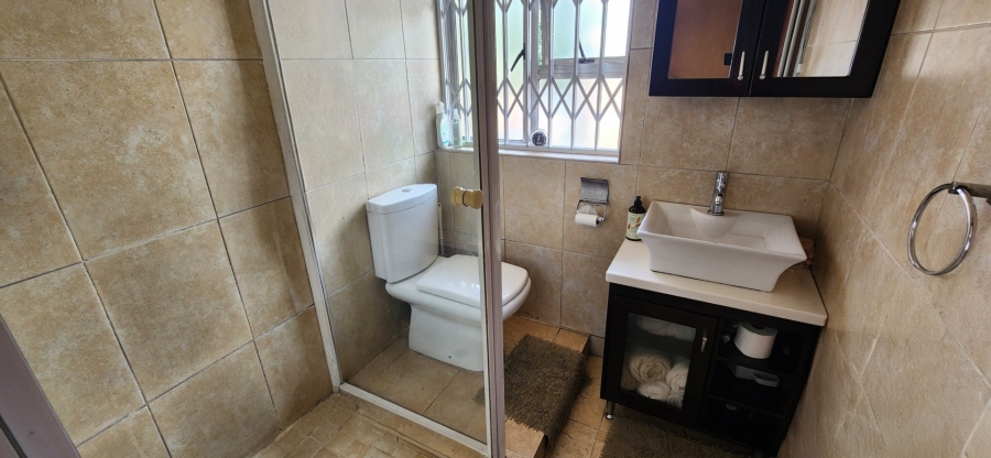 6 Bedroom Property for Sale in De Wetshof Gauteng