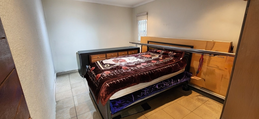 6 Bedroom Property for Sale in De Wetshof Gauteng