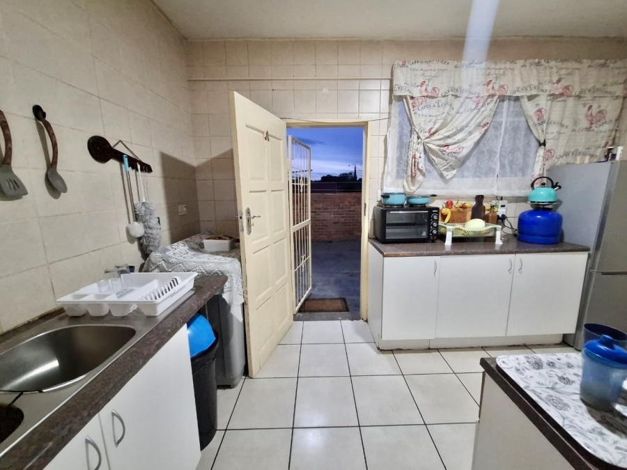 2 Bedroom Property for Sale in Brenthurst Gauteng