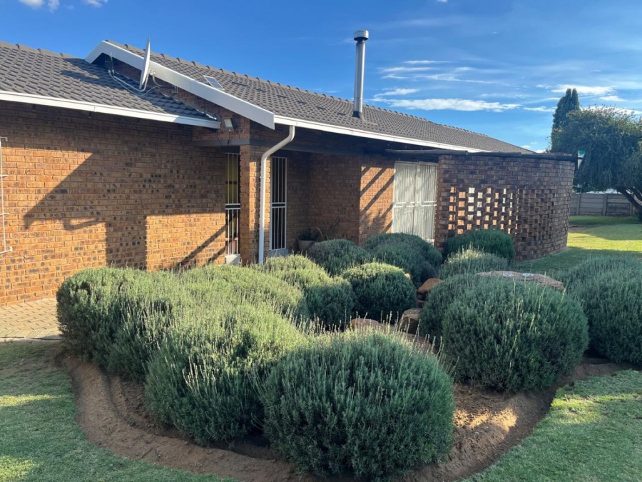 3 Bedroom Property for Sale in Jordaan Park Gauteng
