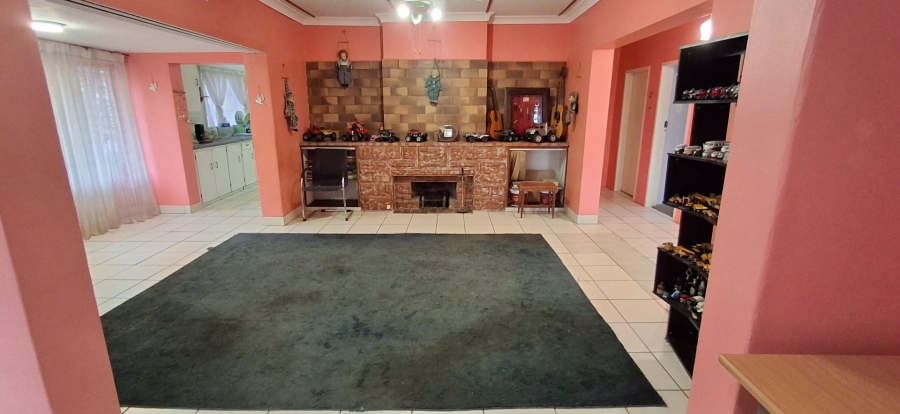 3 Bedroom Property for Sale in Mountain View Gauteng
