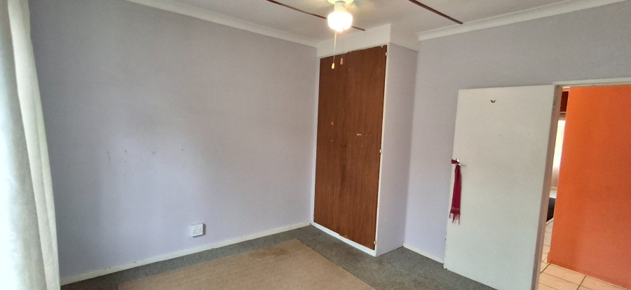 3 Bedroom Property for Sale in Mountain View Gauteng