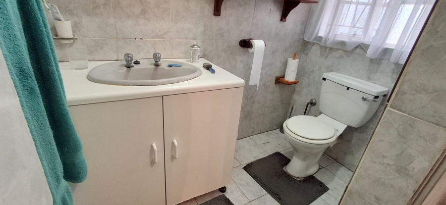 3 Bedroom Property for Sale in Mountain View Gauteng