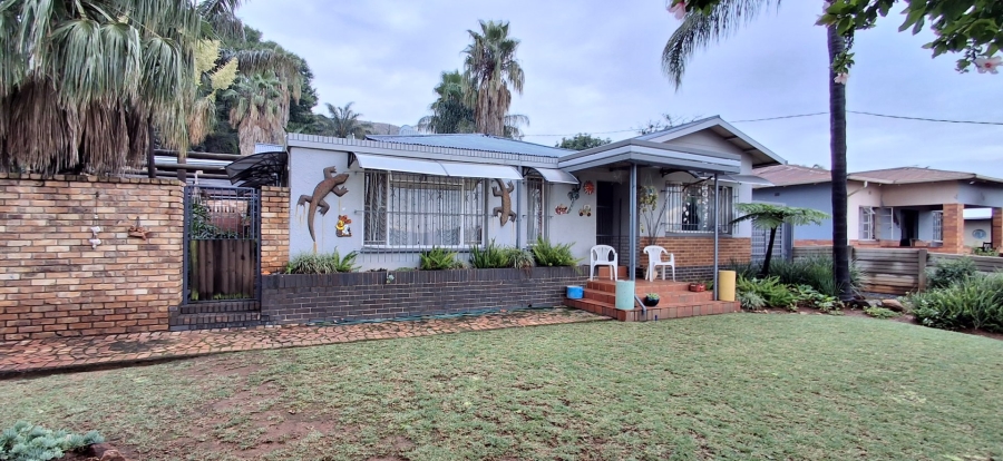 3 Bedroom Property for Sale in Mountain View Gauteng