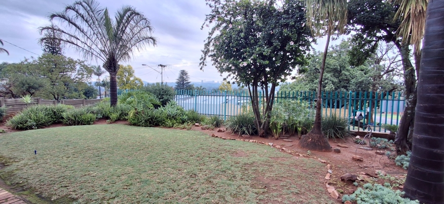3 Bedroom Property for Sale in Mountain View Gauteng