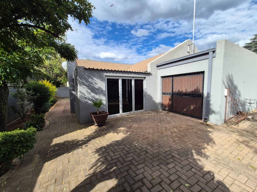 3 Bedroom Property for Sale in Vanderbijlpark SW 5 Gauteng