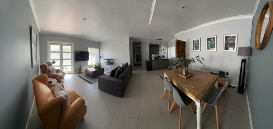 2 Bedroom Property for Sale in Noordwyk Gauteng
