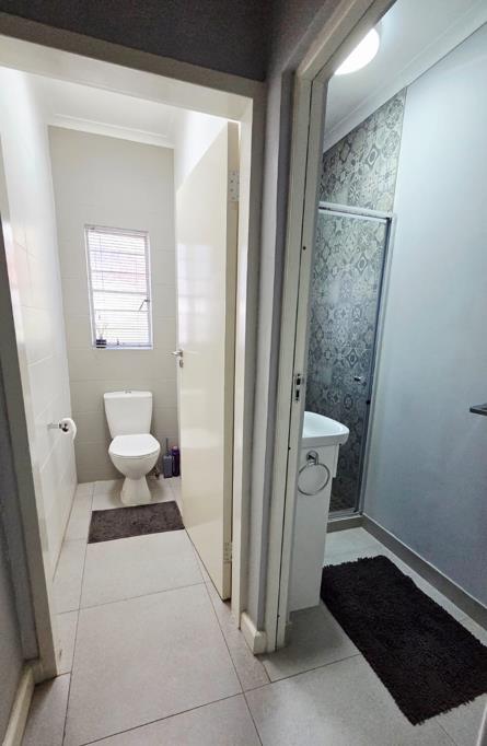 2 Bedroom Property for Sale in Noordwyk Gauteng
